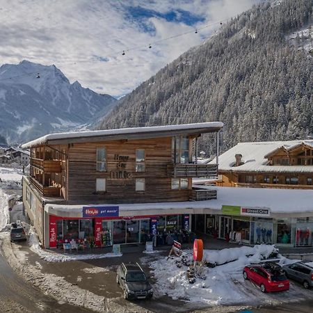 Ferienwohnungen Haus Der Mitte Mayrhofen Ngoại thất bức ảnh