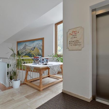Ferienwohnungen Haus Der Mitte Mayrhofen Ngoại thất bức ảnh