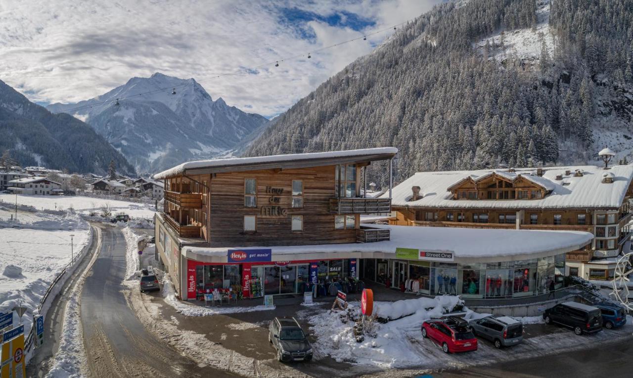 Ferienwohnungen Haus Der Mitte Mayrhofen Ngoại thất bức ảnh